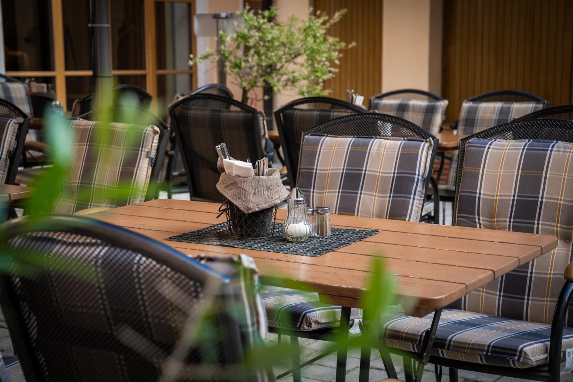 Zum Dallmayr Hotel Garni Berching Exteriér fotografie